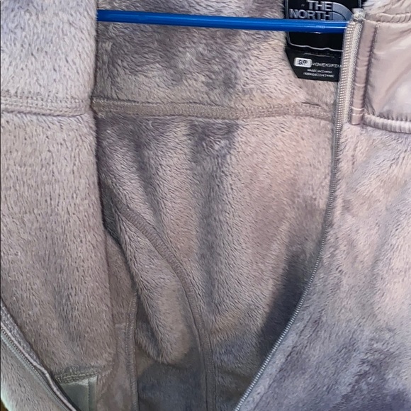 Women’s The North Face Zip Up Jacket - Picture 6 of 7